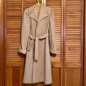 Beautiful Vintage Wool Wrap Coat